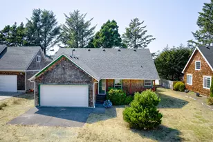 26534 Chieftain Dr, Rockaway Beach, OR 97136 - Photo 2