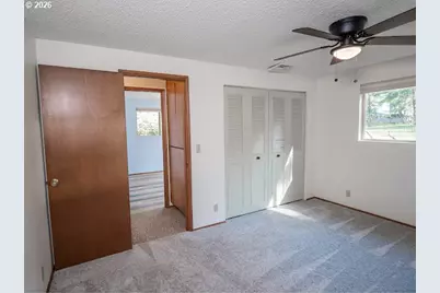 87974 8th St, Veneta, OR 97487 - Photo 32