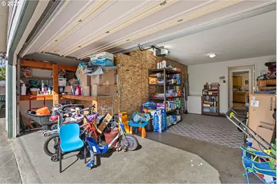 440 W Agee St, Roseburg, OR 97471 - Photo 36