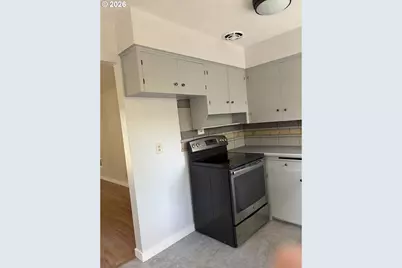 1304 N Emerson St, Portland, OR 97217 - Photo 6