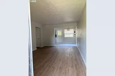 1304 N Emerson St, Portland, OR 97217 - Photo 4