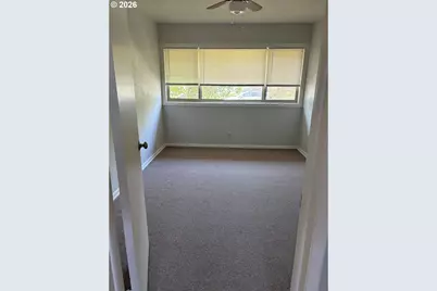 1304 N Emerson St, Portland, OR 97217 - Photo 8
