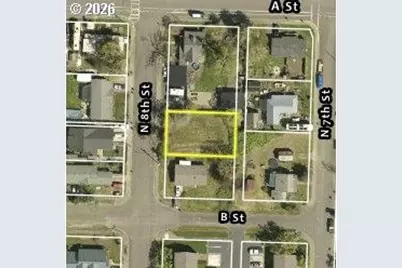 132 N 8th St, Creswell, OR 97426 - Photo 4