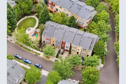 2127 NE Cadbury Ave, Hillsboro, OR 97006 - Photo 18