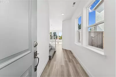 922 Rosebud Ct, Forest Grove, OR 97116 - Photo 8