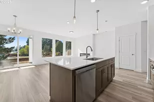 922 Rosebud Ct, Forest Grove, OR 97116 - Photo 12