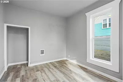417 E Court St, Goldendale, WA 98620 - Photo 8