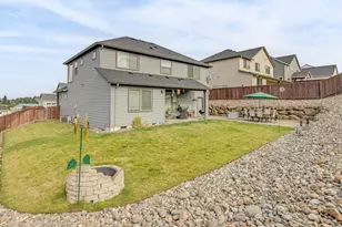 703 E Tanoak Ave, La Center, WA 98629 - Photo 34