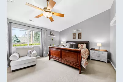 5693 SW Sequoia Dr, Tualatin, OR 97062 - Photo 24
