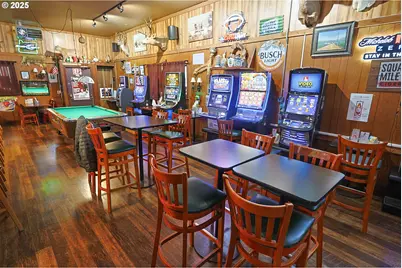 702 Newmark Ave, Coos Bay, OR 97420 - Photo 8