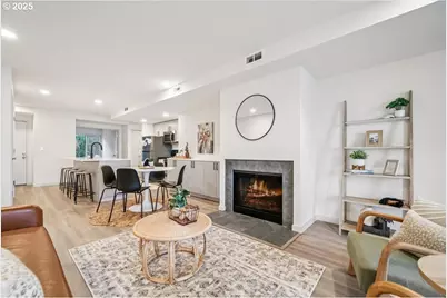 87 N Hayden Bay Dr, Portland, OR 97217 - Photo 12