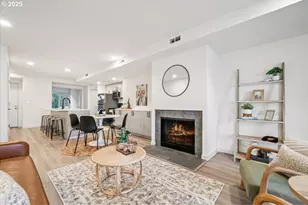 87 N Hayden Bay Dr, Portland, OR 97217 - Photo 12