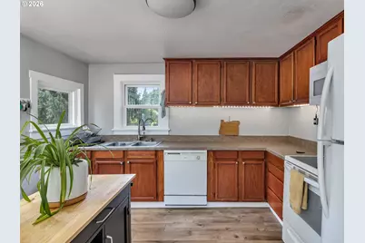 1620 15th St, Oregon City, OR 97045 - Photo 32