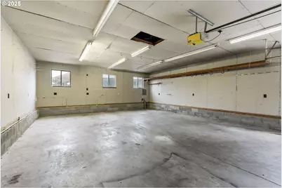 1672 Pritchett Pl, Cottage Grove, OR 97424 - Photo 24