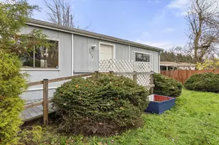 1672 Pritchett Pl, Cottage Grove, OR 97424 - Photo 2