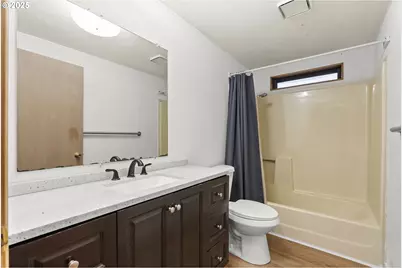 1672 Pritchett Pl, Cottage Grove, OR 97424 - Photo 20