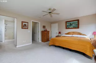 19801 Olmstead Rd NE, Aurora, OR 97002 - Photo 32