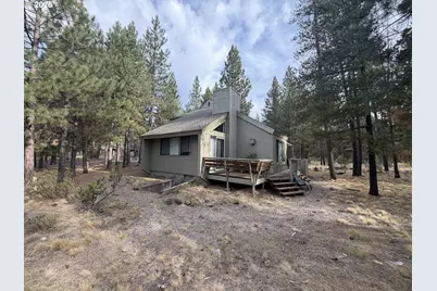 57384 Acacia Ln #3, Sunriver, OR 97707 - Photo 2