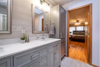 760 SW Range Dr, Waldport, OR 97394 - Photo 22