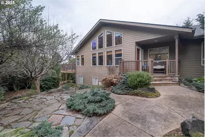 760 SW Range Dr, Waldport, OR 97394 - Photo 2