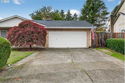 379 SE 34th Ct, Hillsboro, OR 97123 - Photo 4