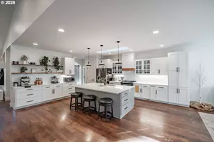 41222 Hwy 228, Sweet Home, OR 97386 - Photo 10