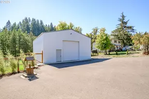 41222 Hwy 228, Sweet Home, OR 97386 - Photo 4