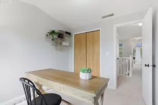 8945 N Calvert Ave, Portland, OR 97217 - Photo 26