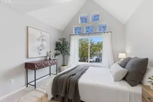 8945 N Calvert Ave, Portland, OR 97217 - Photo 18