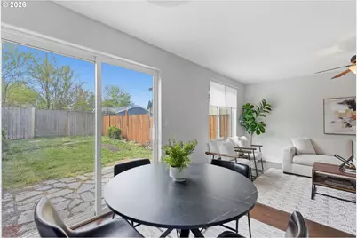 8945 N Calvert Ave, Portland, OR 97217 - Photo 8