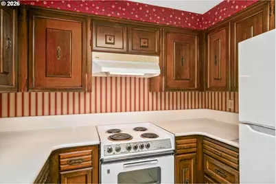 3385 Glen Creek Rd, Salem, OR 97304 - Photo 16