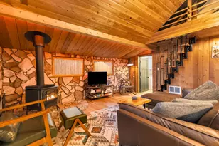 71597 E Minikahda Ave, Rhododendron, OR 97049 - Photo 4