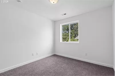 585 SW 207th Ave, Beaverton, OR 97006 - Photo 22
