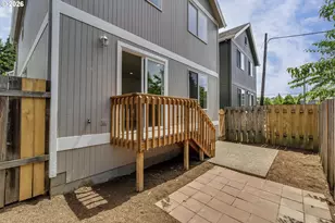 585 SW 207th Ave, Beaverton, OR 97006 - Photo 28