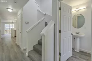 585 SW 207th Ave, Beaverton, OR 97006 - Photo 14