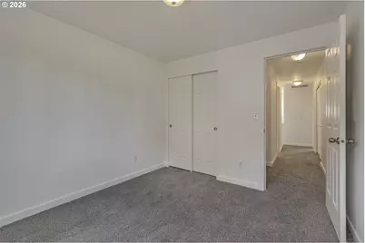 585 SW 207th Ave, Beaverton, OR 97006 - Photo 20
