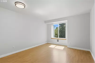 8720 SW Tualatin Rd #303, Tualatin, OR 97062 - Photo 14