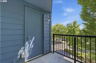 8720 SW Tualatin Rd, Tualatin, OR 97062 - Photo 24