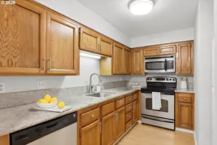8720 SW Tualatin Rd, Tualatin, OR 97062 - Photo 8