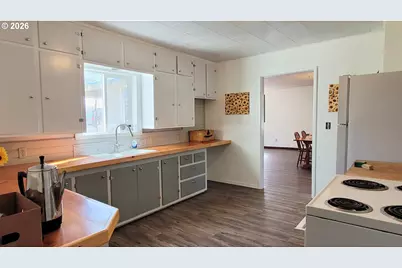 292 Bisher St, Halfway, OR 97834 - Photo 10