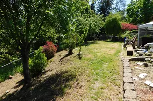 231 NE Darrell Ave, Winston, OR 97496 - Photo 44