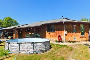231 NE Darrell Ave, Winston, OR 97496 - Photo 4