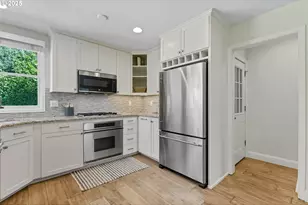 3190 SW Ridgewood Ave, Portland, OR 97225 - Photo 14