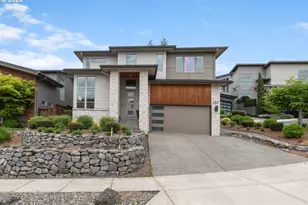 137 N 45 Cir, Camas, WA 98607 - Photo 2