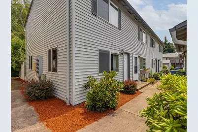 4000 NE 109th Ave #167, Vancouver, WA 98682 - Photo 2
