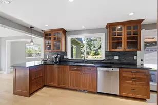 2930 Norkenzie Rd, Eugene, OR 97408 - Photo 10