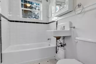 20 NW 16th Ave, Portland, OR 97209 - Photo 8