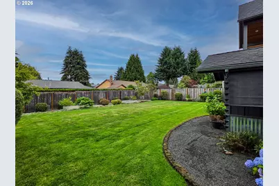 6413 SE Ketchum St, Milwaukie, OR 97267 - Photo 38