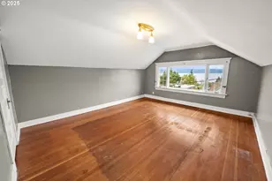 1215 15th St, Astoria, OR 97103 - Photo 28