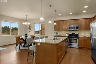 216 NW 117th Loop, Portland, OR 97229 - Photo 4